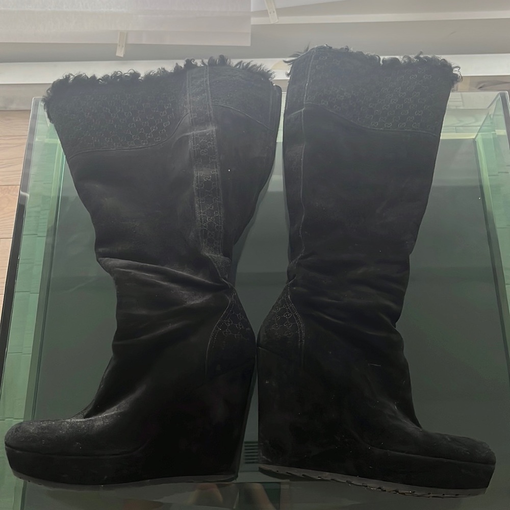 Gucci (Authentic) Suede Shearling Fur Courtney Tall Wedge Boots 38 Black